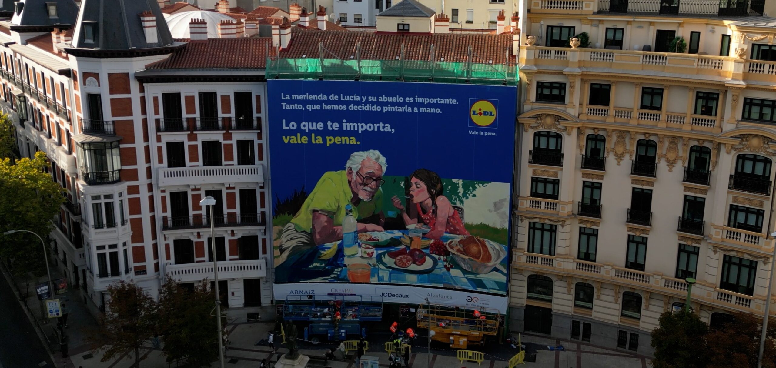 Lona publicitaria de LIDL